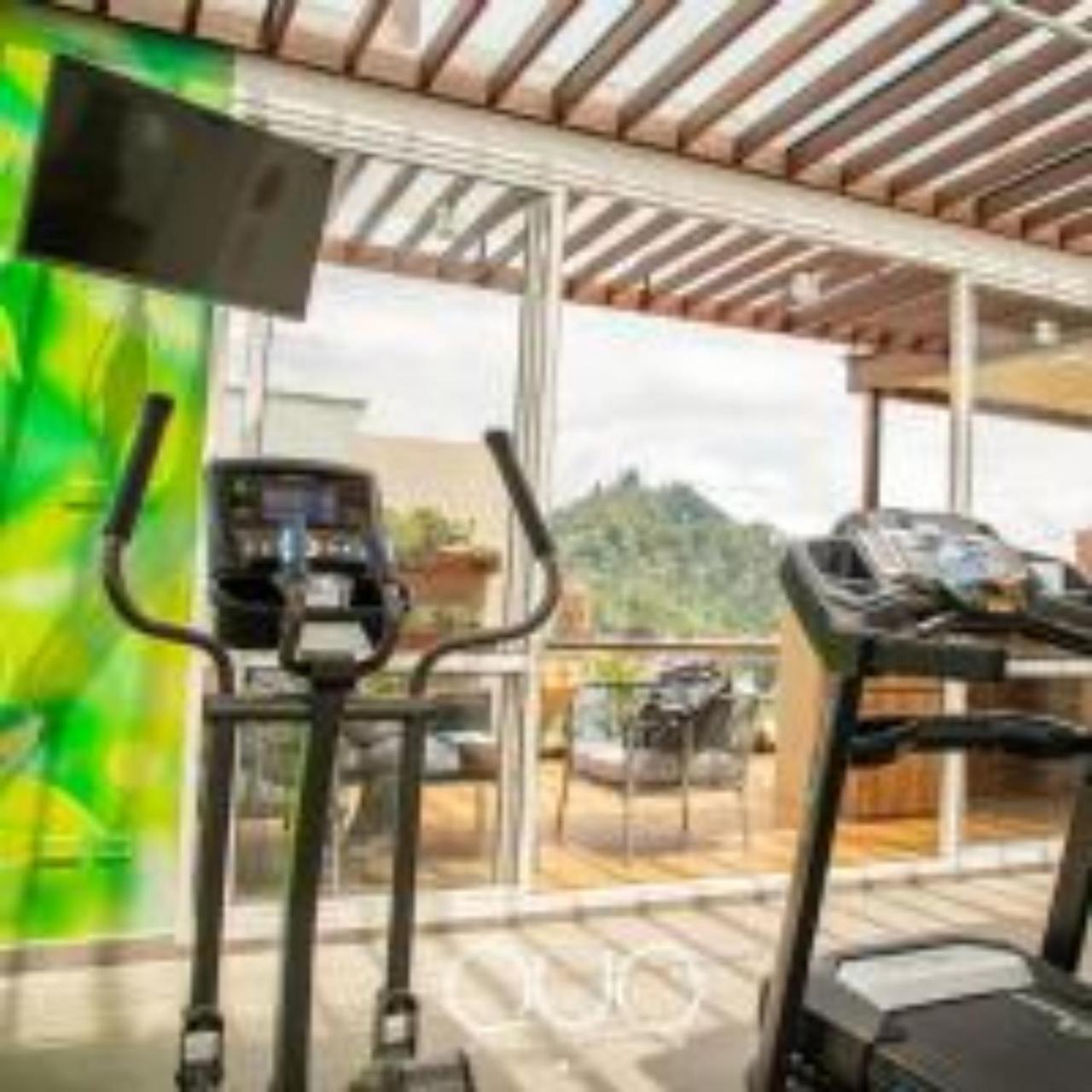 Quo Quality Hotel Manizales Dış mekan fotoğraf The gym at the hotel